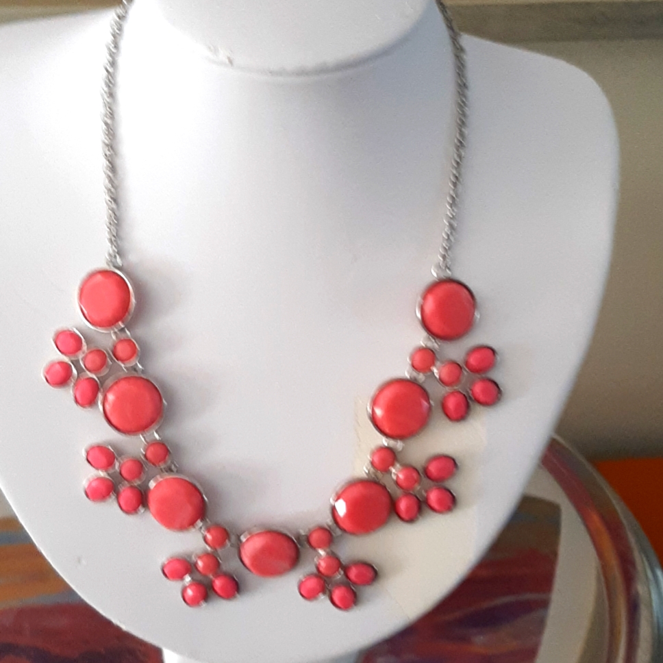 Pink Bib Necklace 11$